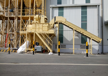 Design and install Vacuum conveyor in heavy industry